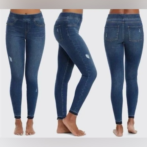 SPANX Distressed Denim Raw Hem Skinny Ankle Length Pull-On Jeans Size Small - Picture 1 of 10